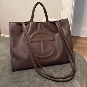 Large Telfar Bag - Brown